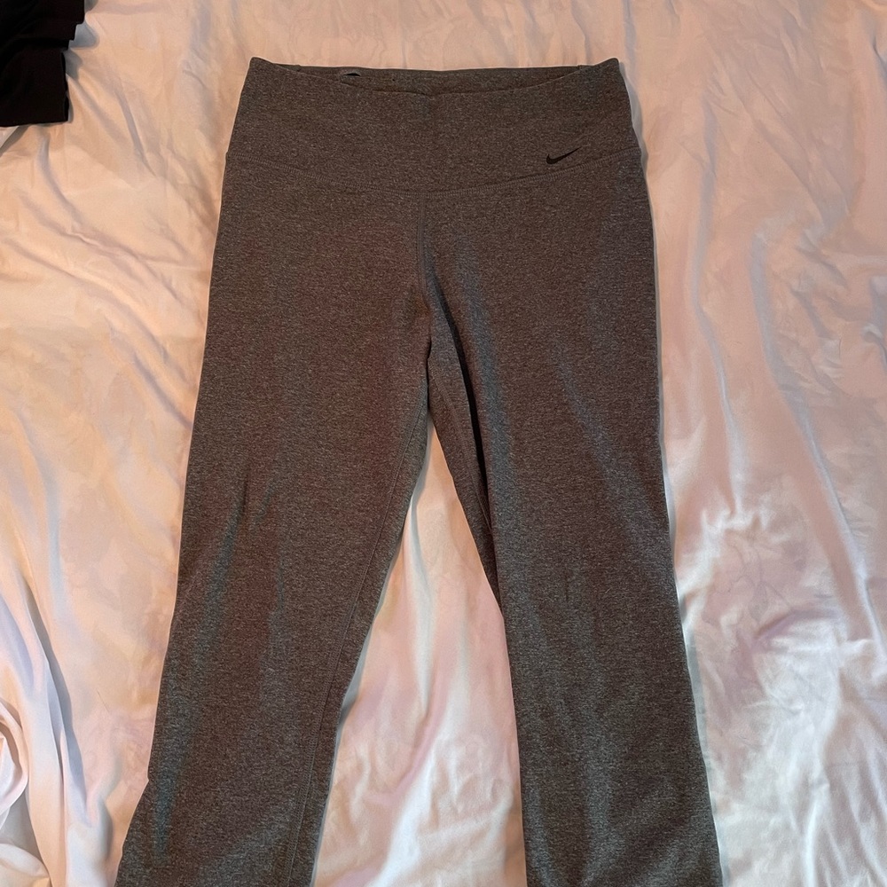 Nike dri fit Capri leggings grey